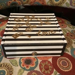 Henri Bendel Jewery Box